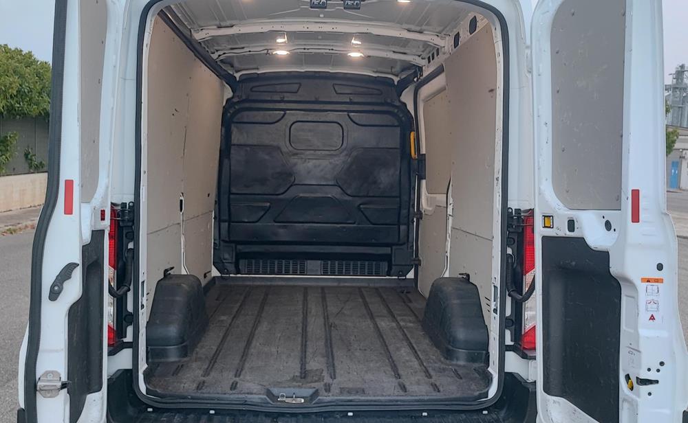 Ford Transit L2H2 Versione Trend Furgone 2.0 TDCI Trend HYBRID Furgone 5530mm. Diesel