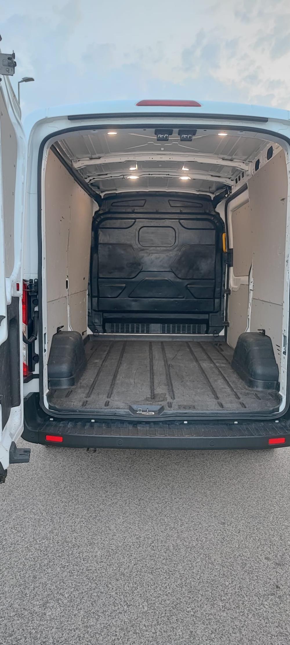 Ford Transit L2H2 Versione Trend Furgone 2.0 TDCI Trend HYBRID Furgone 5530mm. Diesel