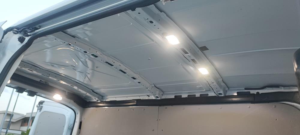 Ford Transit L2H2 Versione Trend Furgone 2.0 TDCI Trend HYBRID Furgone 5530mm. Diesel