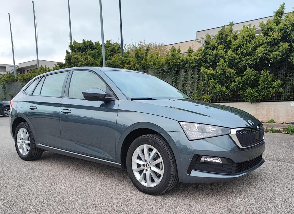 Skoda Scala 1.6TDI DSG 116cv. 85kw.... Ambition Hatchback Diesel