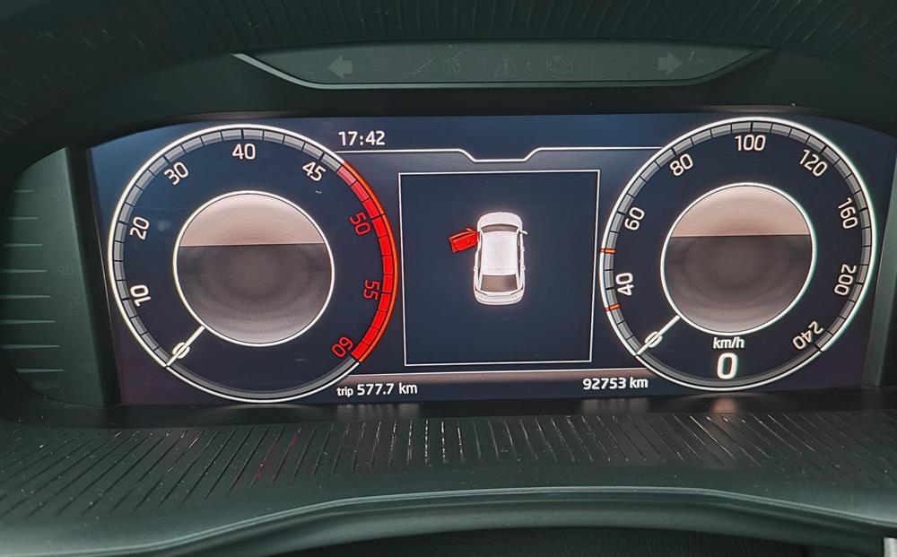 Skoda Scala 1.6TDI DSG 116cv. 85kw.... Ambition Hatchback Diesel