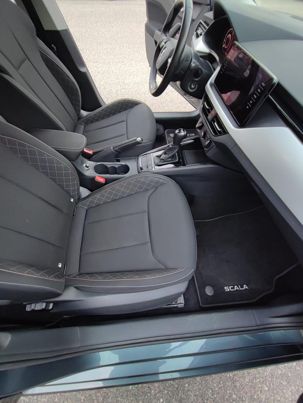 Skoda Scala 1.6TDI DSG 116cv. 85kw.... Ambition Hatchback Diesel