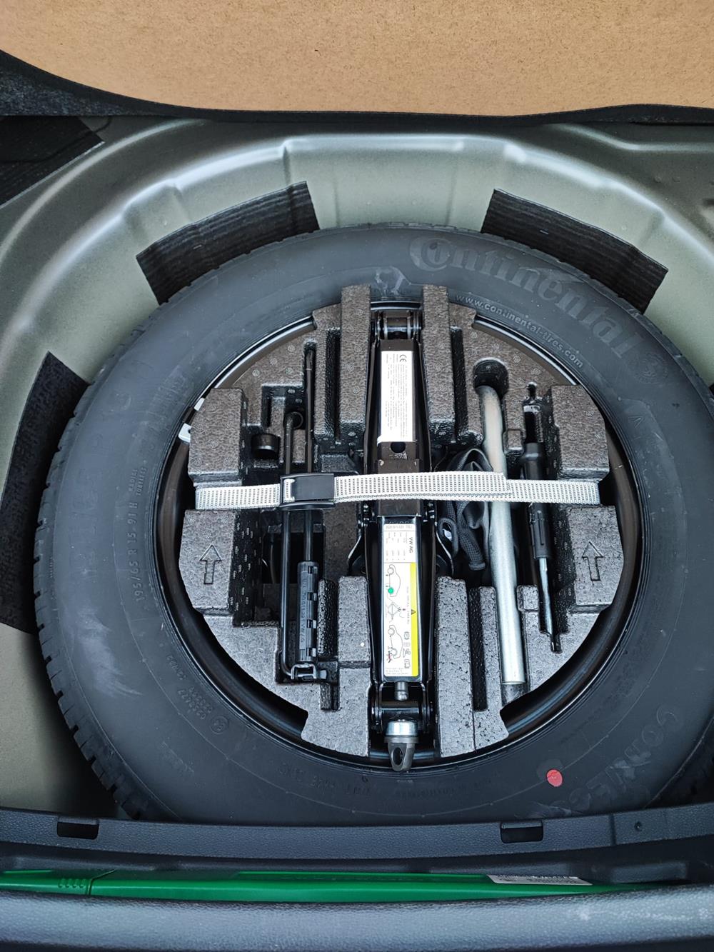 Skoda Scala 1.6TDI DSG 116cv. 85kw.... Ambition Hatchback Diesel