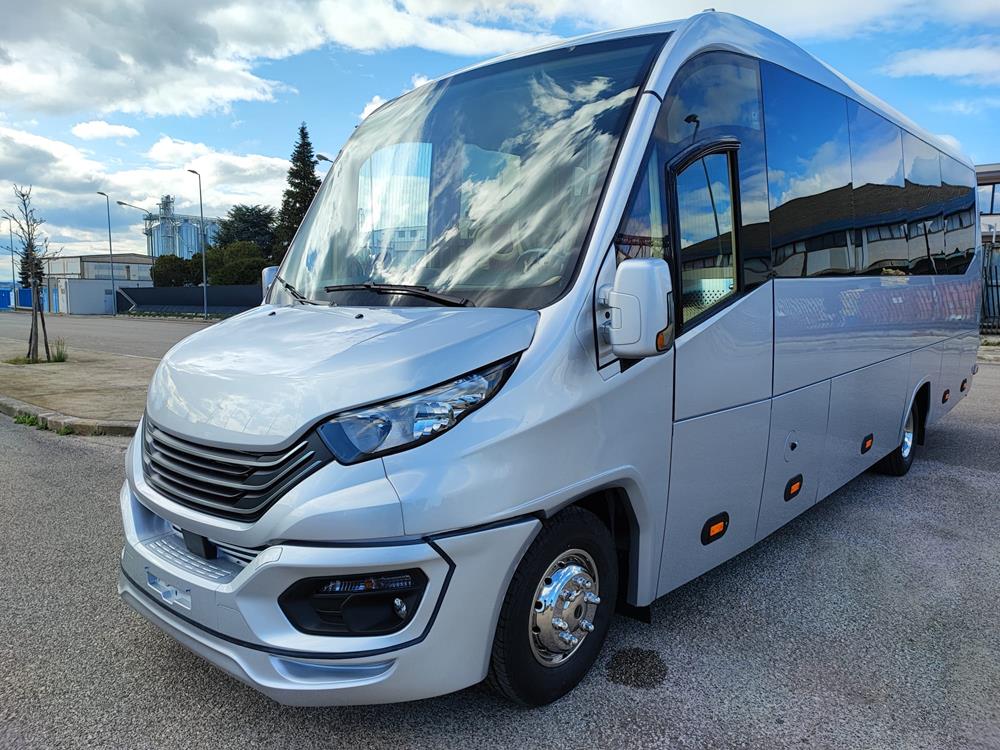 Nuovo Pegaso PEGASO Telaio IVECO Daily  8,50mt. Gran Turismo Luxury 8500mm. Diesel
