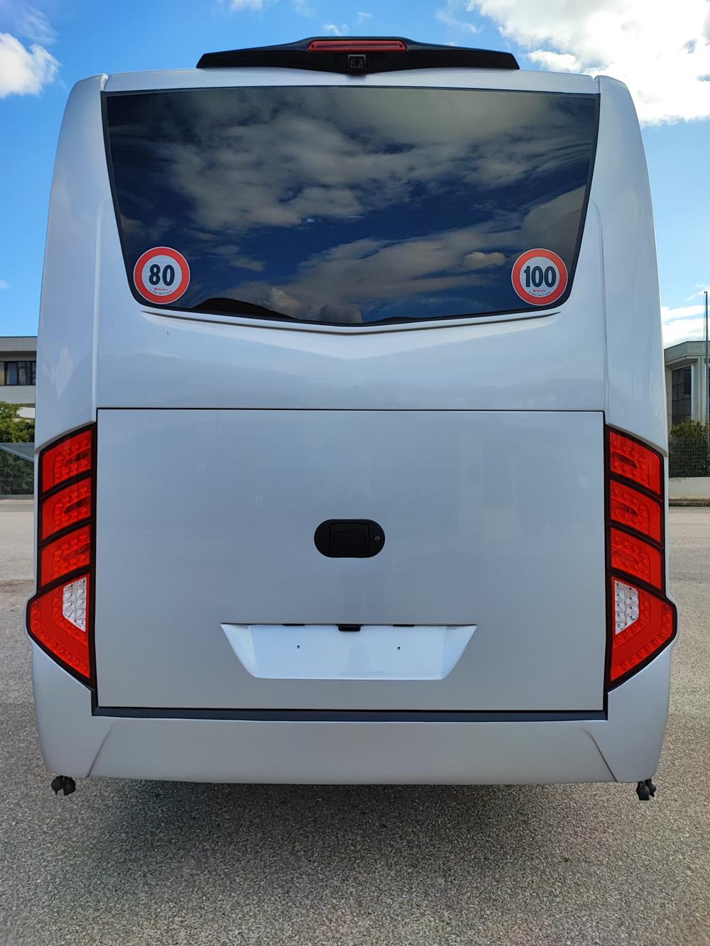 Nuovo Pegaso PEGASO Telaio IVECO Daily  8,50mt. Gran Turismo Luxury 8500mm. Diesel