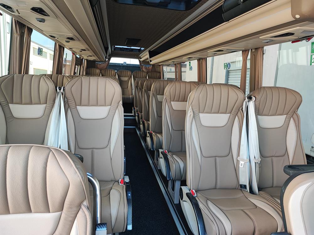 Nuovo Pegaso PEGASO Telaio IVECO Daily 8,50mt. Gran Turismo Luxury 8500mm. Diesel