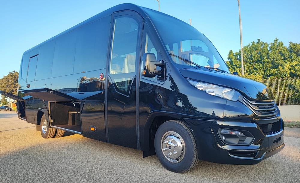 Nuovo Pegaso PEGASO Telaio IVECO Daily 8,50mt. Gran Turismo Luxury 8500mm. Diesel