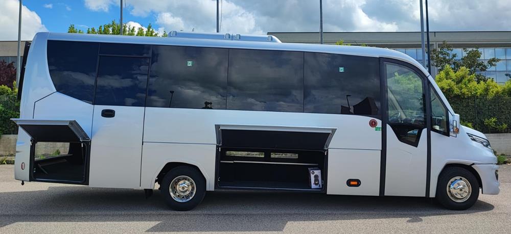 Nuovo Pegaso PEGASO Telaio IVECO Daily  8,50mt. Gran Turismo Luxury 8500mm. Diesel