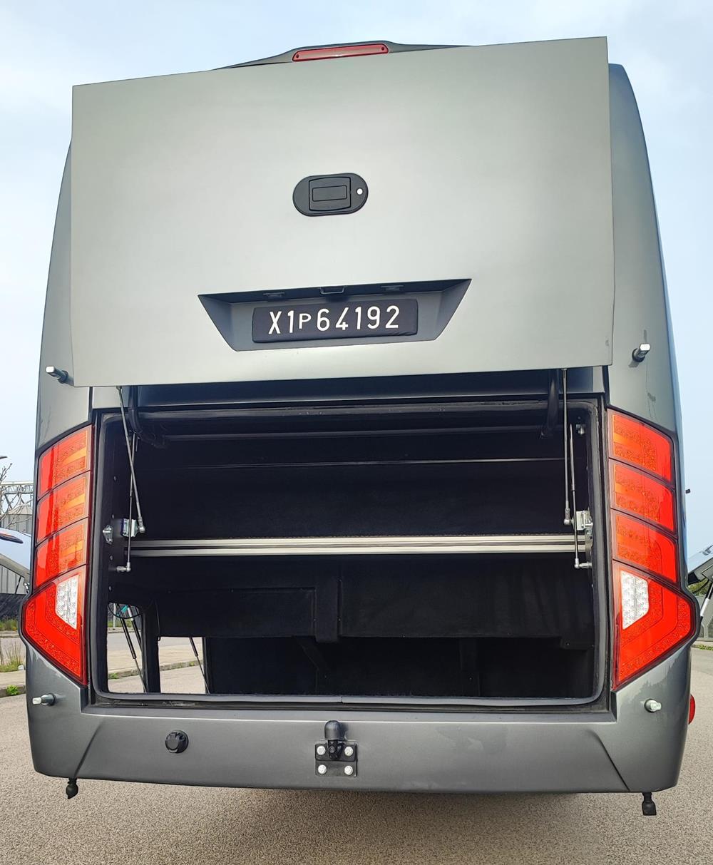 Nuovo Pegaso PEGASO Telaio IVECO Daily 8,50mt. Gran Turismo Luxury 8500mm. Diesel