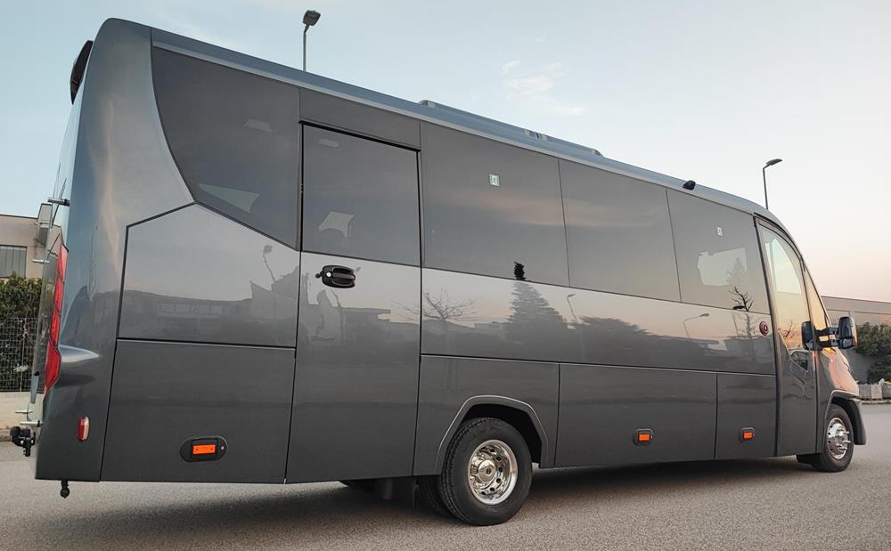Nuovo Pegaso PEGASO Telaio IVECO Daily 8,50mt. Gran Turismo Luxury 8500mm. Diesel