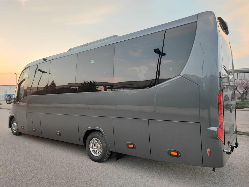 Nuovo Pegaso PEGASO Telaio IVECO Daily 8,50mt. Gran Turismo Luxury 8500mm. Diesel