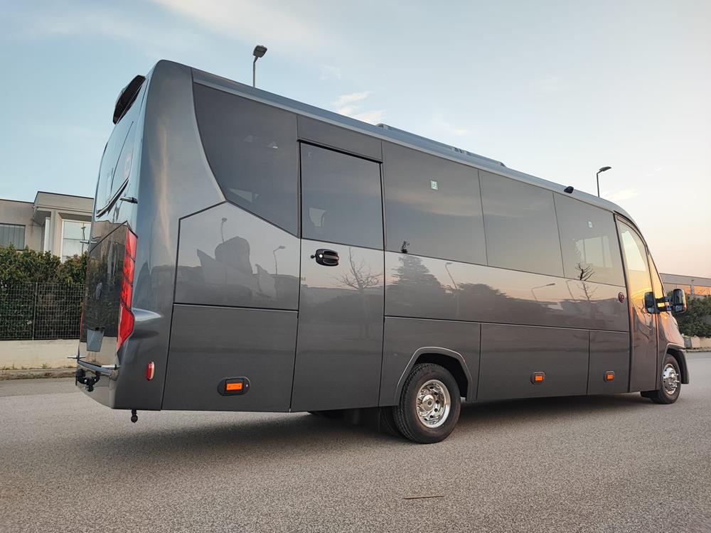 Nuovo Pegaso PEGASO Telaio IVECO Daily 8,50mt. Gran Turismo Luxury 8500mm. Diesel