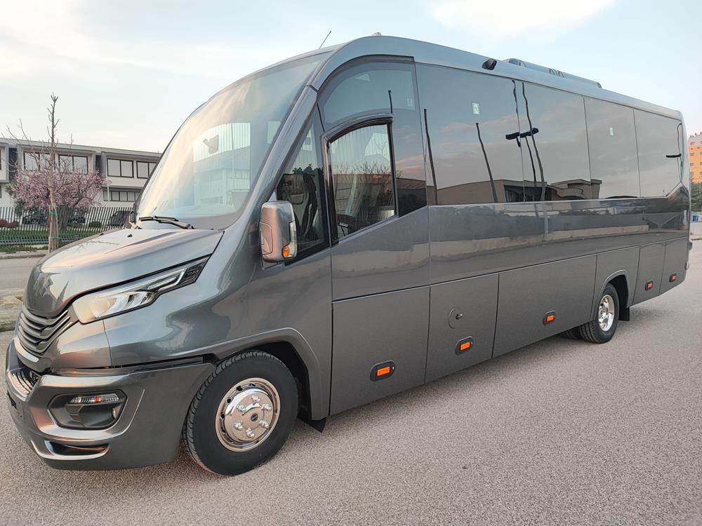 Nuovo Pegaso PEGASO Telaio IVECO Daily 8,50mt. Gran Turismo Luxury 8500mm. Diesel
