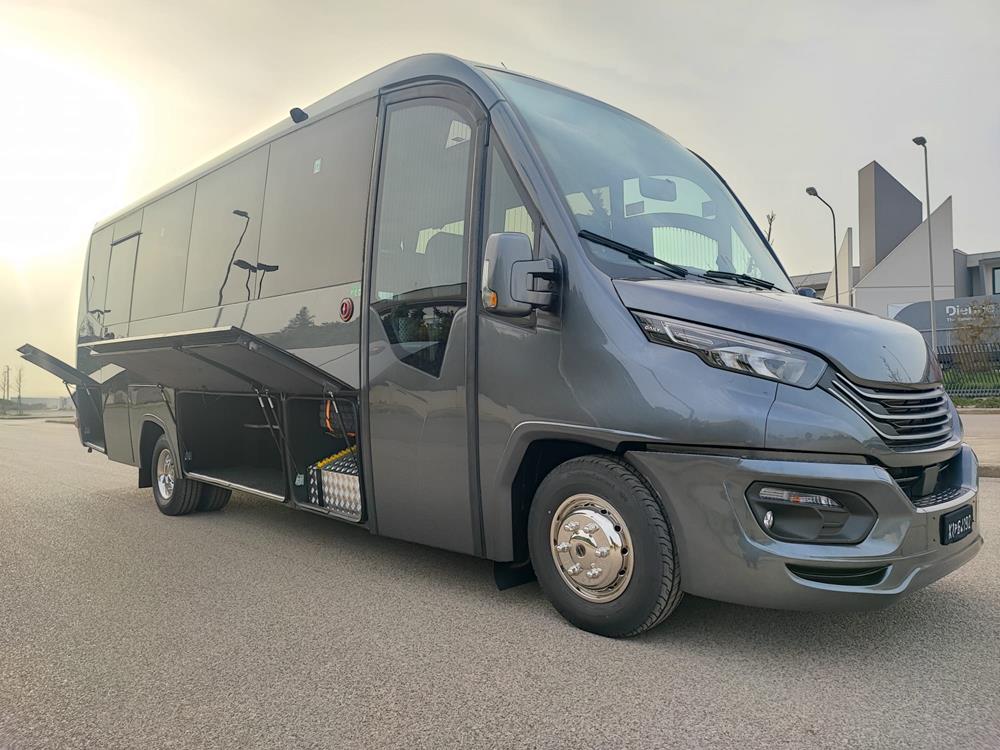 Nuovo Pegaso PEGASO Telaio IVECO Daily 8,50mt. Gran Turismo Luxury 8500mm. Diesel