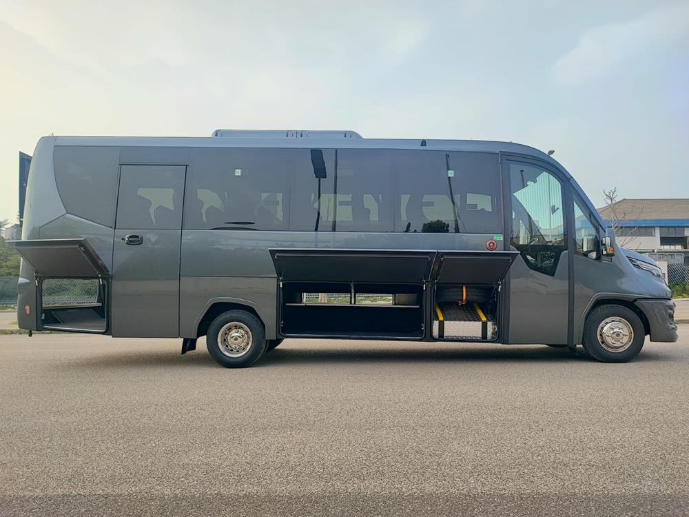 Nuovo Pegaso PEGASO Telaio IVECO Daily 8,50mt. Gran Turismo Luxury 8500mm. Diesel