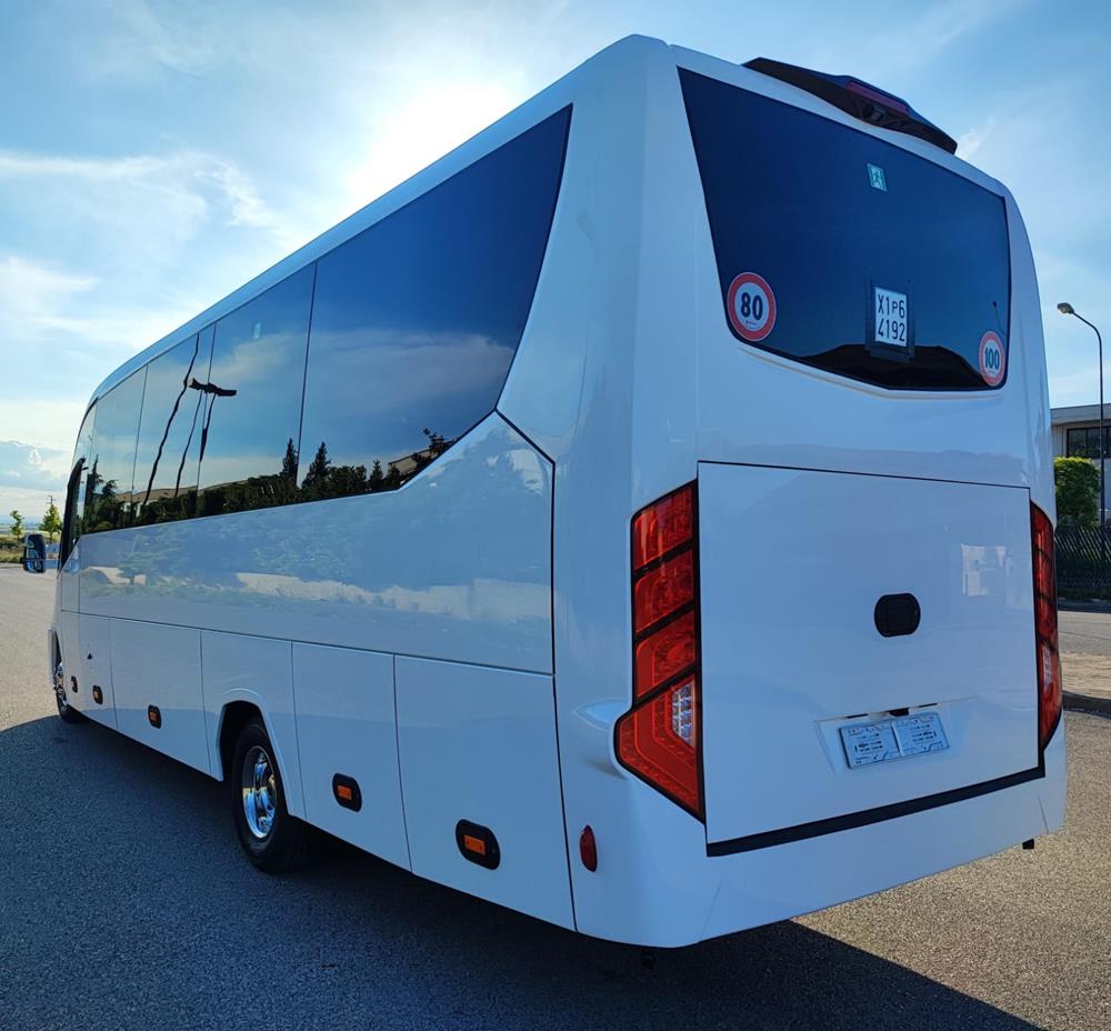 Nuovo Pegaso PEGASO Telaio IVECO Daily 8,50mt. Gran Turismo Luxury 8500mm. Diesel