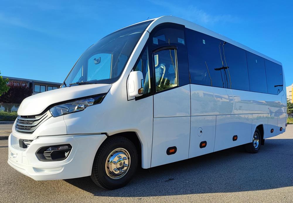 Nuovo Pegaso PEGASO Telaio IVECO Daily 8,50mt. Gran Turismo Luxury 8500mm. Diesel