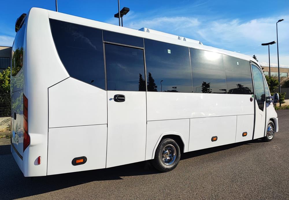 Nuovo Pegaso PEGASO Telaio IVECO Daily 8,50mt. Gran Turismo Luxury 8500mm. Diesel