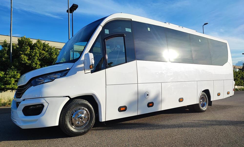 Nuovo Pegaso PEGASO Telaio IVECO Daily 8,50mt. Gran Turismo Luxury 8500mm. Diesel