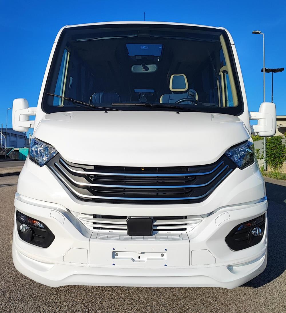 Nuovo Pegaso PEGASO Telaio IVECO Daily 8,50mt. Gran Turismo Luxury 8500mm. Diesel