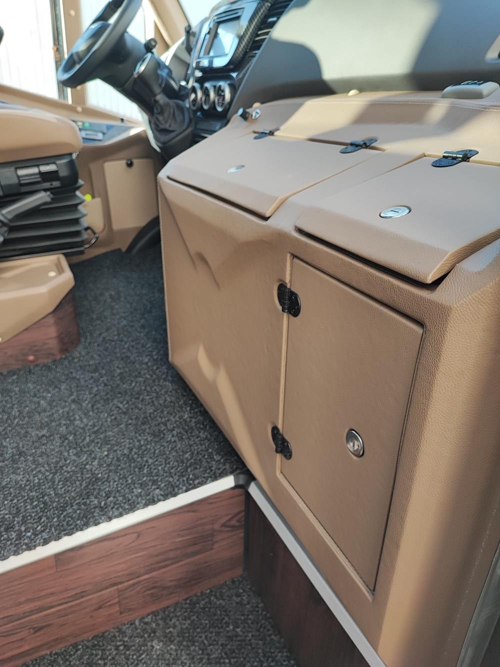 Nuovo Pegaso PEGASO Telaio IVECO Daily 8,50mt. Gran Turismo Luxury 8500mm. Diesel