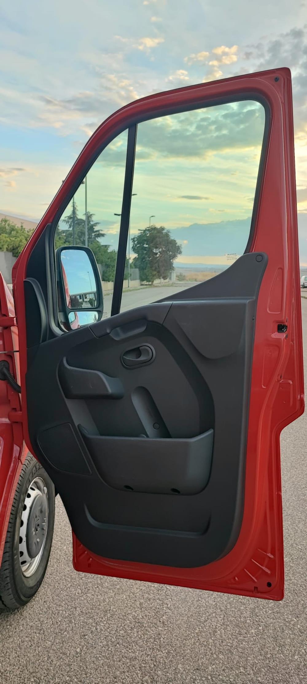 Renault RENAULT Master L2H2  Ice 2.3 dci 135cv Furgone 5548mm. Diesel